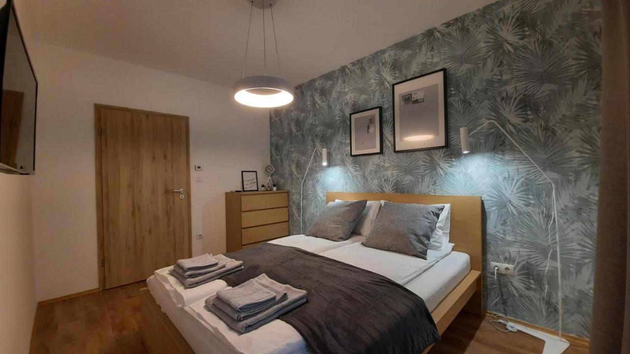 Bpr Space Grey With Balcony * Budapeszt